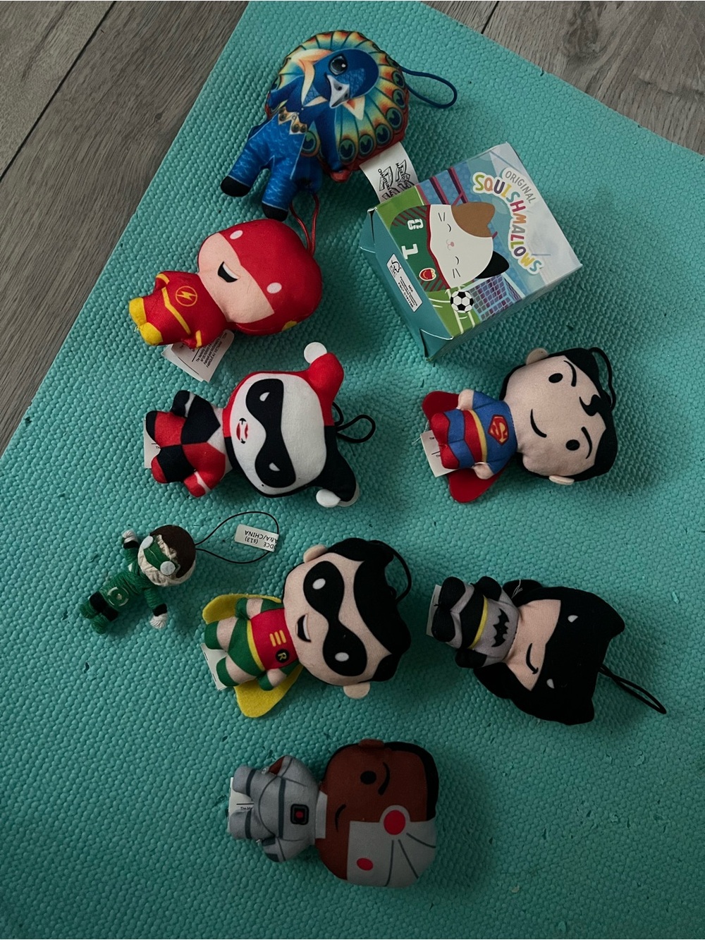 DC Comics Kids Plush Keychain Set - Multi-Color (Assorted Characters) - Picture 2 of 4